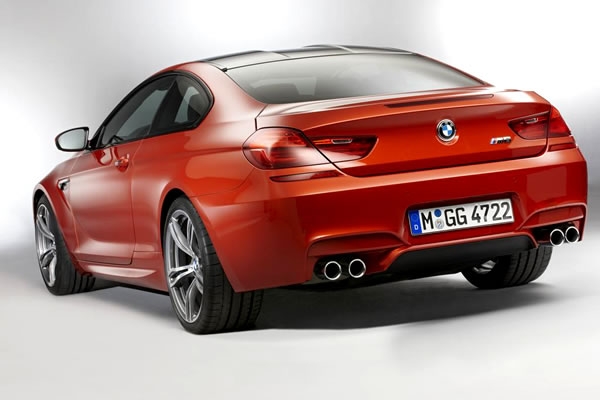 BMW M6 4