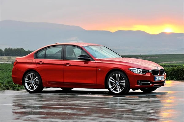 BMW Serie 3-13