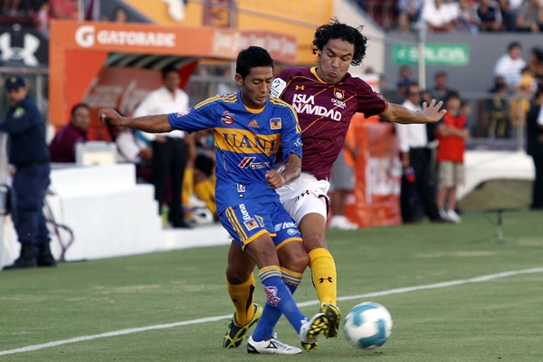 Braulio Luna salio de cambio, al minuto 46 por Mario Pérez.