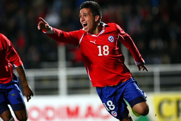 Bryan Carrasco fue el encargado de emparejar el marcador al minuto 8.