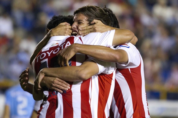 Carlos Fierro calló bocas con el único gol del encuentro.