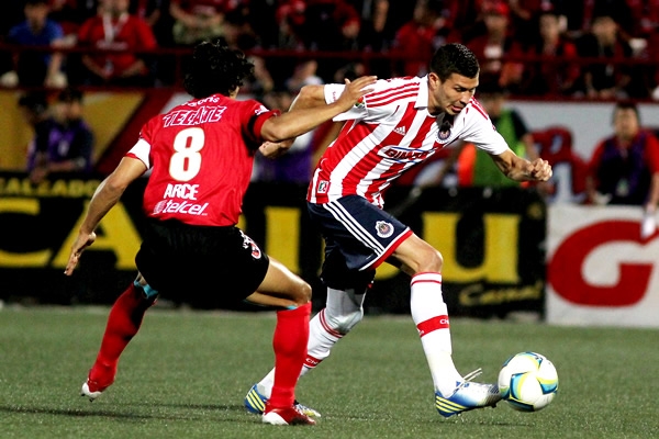 Chatón ante la insistencia y talento de Arce.
