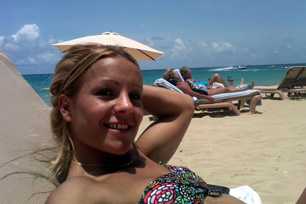 chicas19