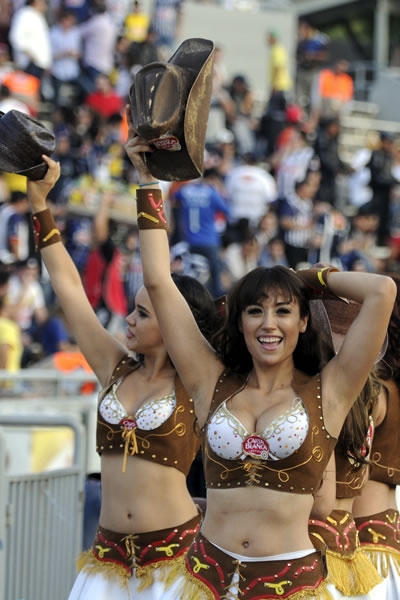 chicas4