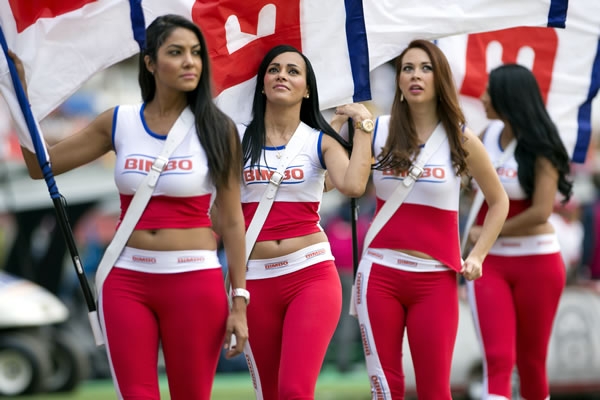 chicas11