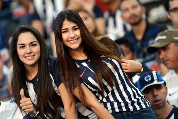 chicas1