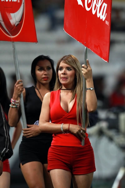 chicas11
