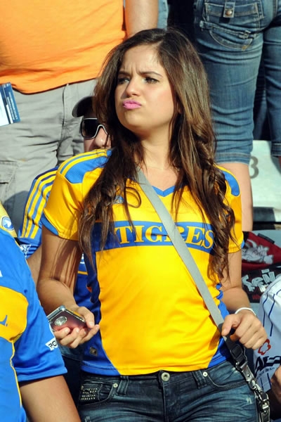 chicas-19