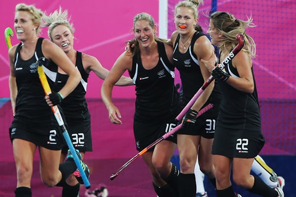 Chicas en Hockey sobre pasto