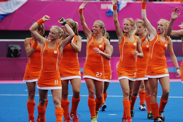 Chicas en Hockey sobre pasto