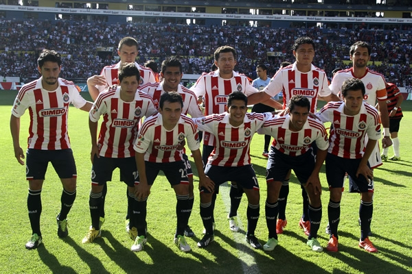 Chivas presenta un cuadro híbrido de juventud y experiencia.