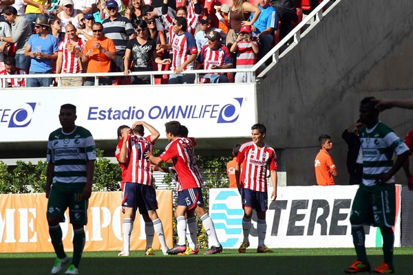 Chivas-Santos.
