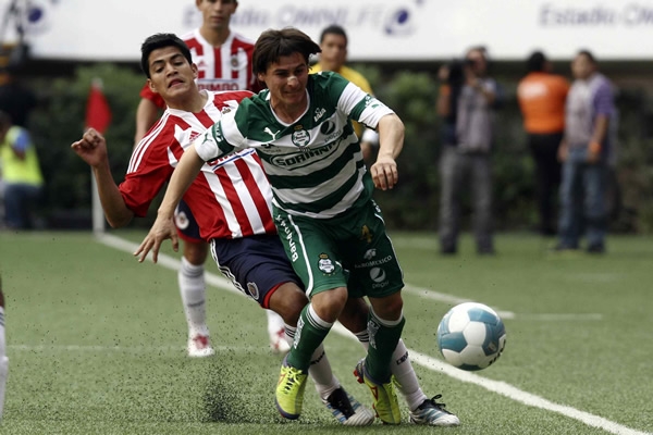 Chivas-Santos.