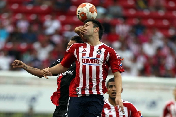 Christian Gutiérrez luchando por todo lo alto.