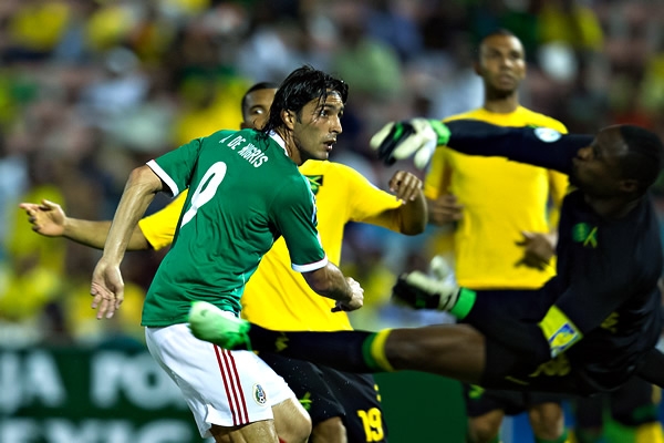 Con el gol de De Nigris se gana el primer partido del año y de la Eliminatoria.