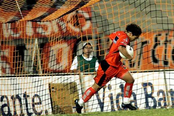 Con los Jaguares de Chiapas jugó 103 partido oficiales.