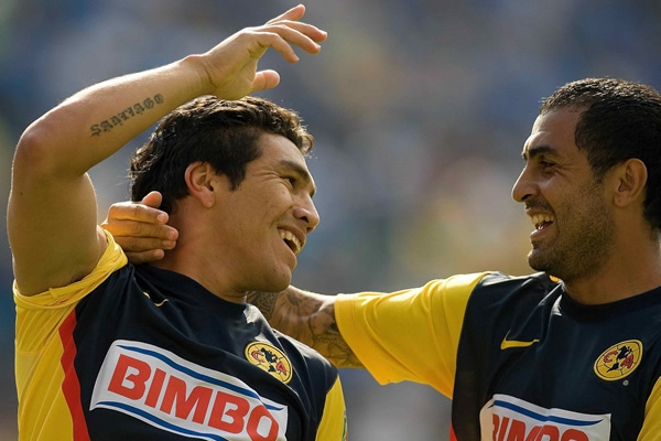 Junto a Daniel Montenegro, formó una ofensiva poderosa en América.