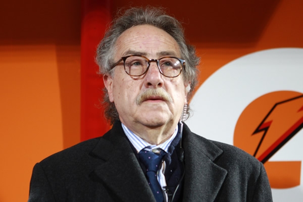 Decio de María presenciando la Final.