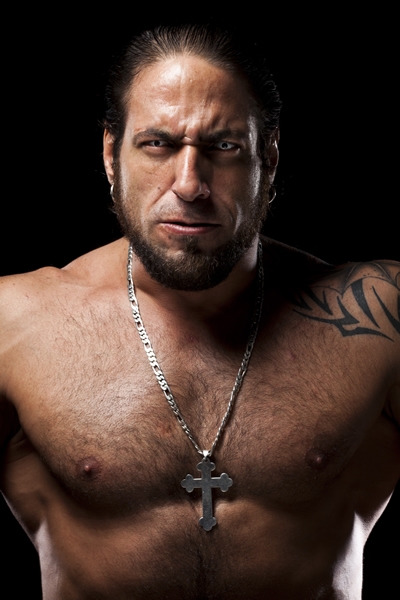 Defendiendo el orgullo de AAA.