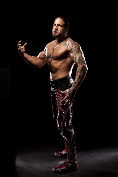 Defendiendo el orgullo de AAA.