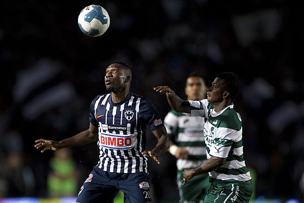 Desde el inicio, el juego comenzó muy disputado.