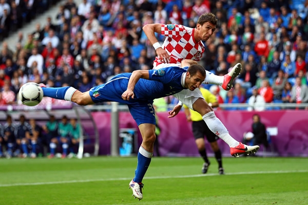 Después del empatar, Croacia se fue al frente y por poco gana el partido.
