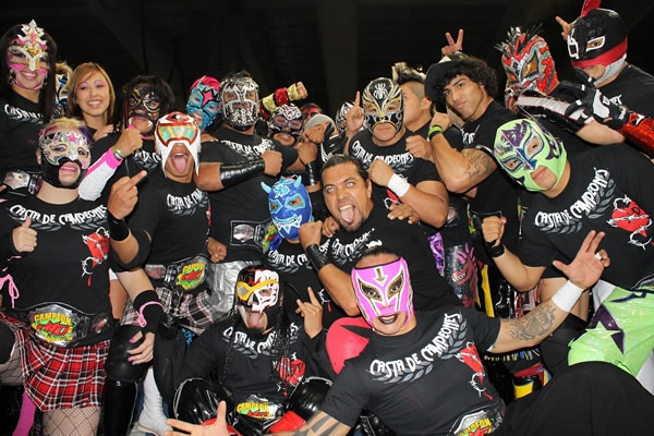 DTU se presentó en Lucha Libre: La Experiencia.