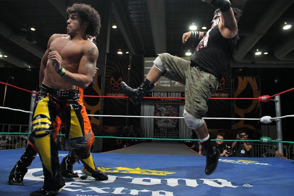 DTU se presentó en Lucha Libre: La Experiencia.