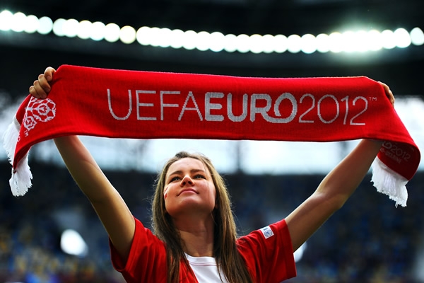 El ánimo de la Eurocopa 2012 aumenta en cada partido.