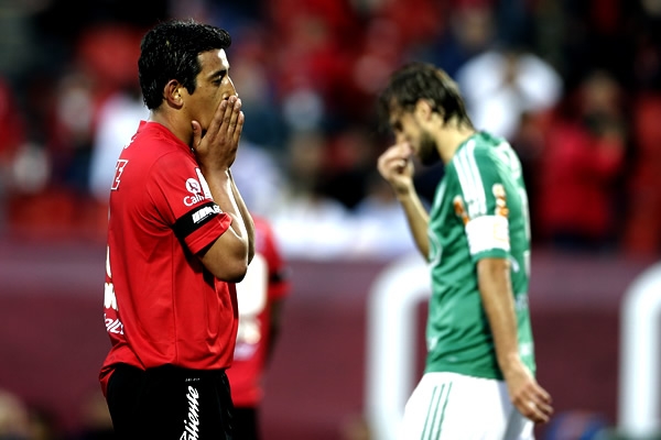 El Chango Moreno arrancó de titular pero no fue muy efectivo en el ataque.