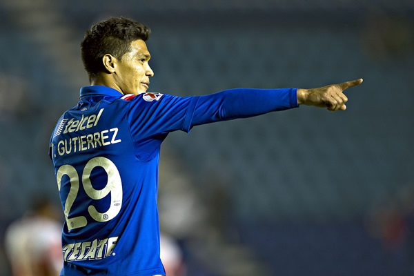 El colombiano entró de cambio en la segunda mitad.