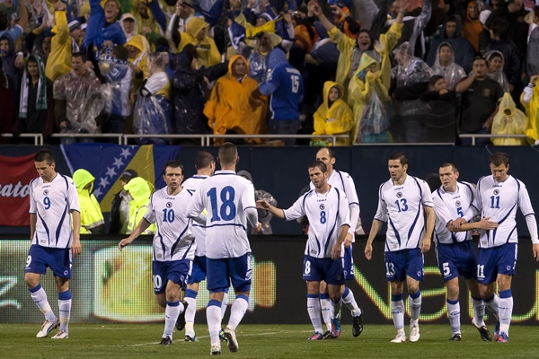 El conjunto europeo celebra el empate conseguido.