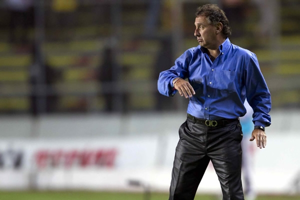 El Director Técnico de Puebla, Bartolotta.
