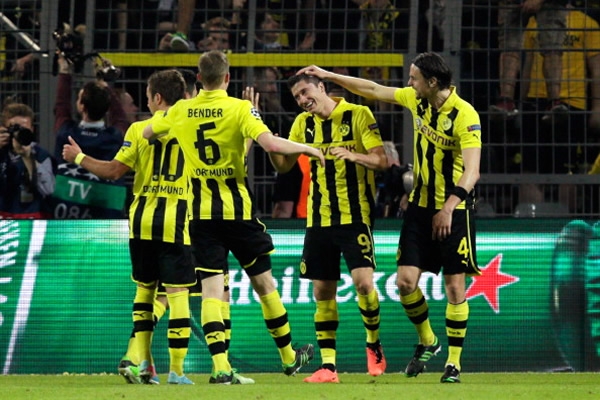 El Dortmund busca emular lo hecho en la Champions de 1996-1997.