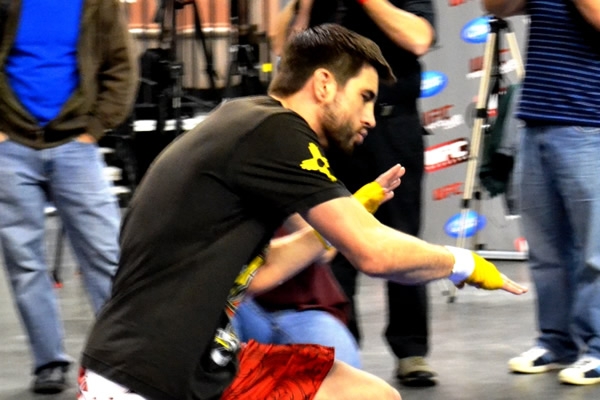 El entrnemaienrto del UFC 143.