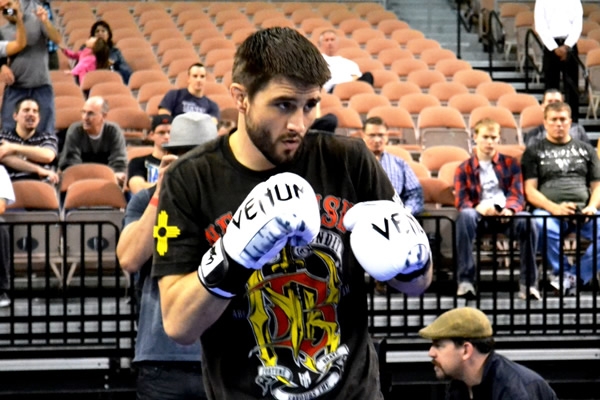 El entrnemaienrto del UFC 143.