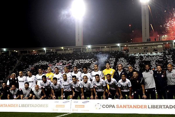 El equipo de Corinthians en busca de su primer triunfo libertador.