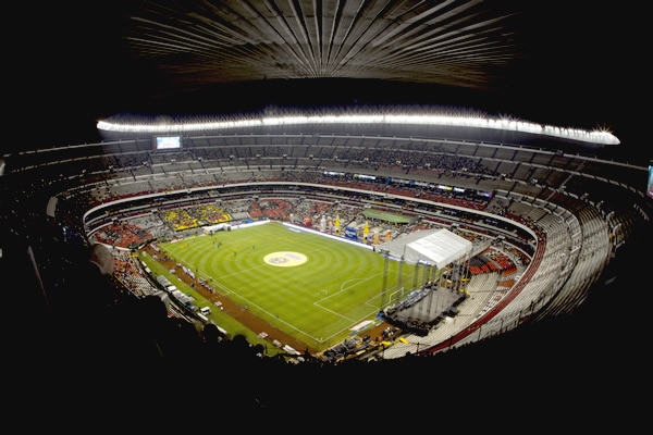 El Estadio Azteca previo al arranque de la Semifinal.