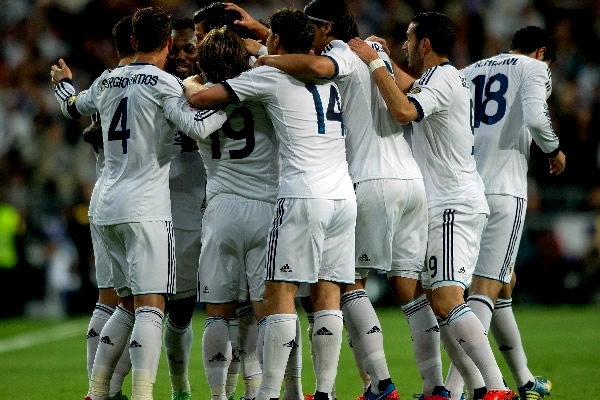 El festejo de un grupo que está unido.