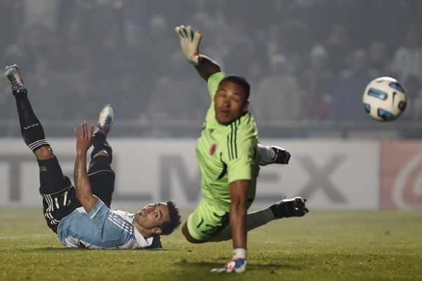 El meta colombiano fue factor.