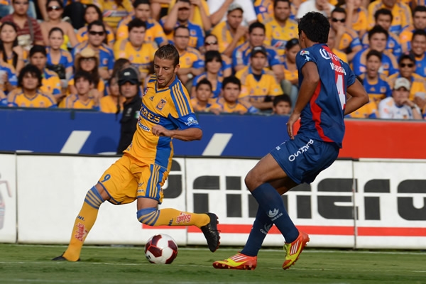 El partido se mantuvo disputado.