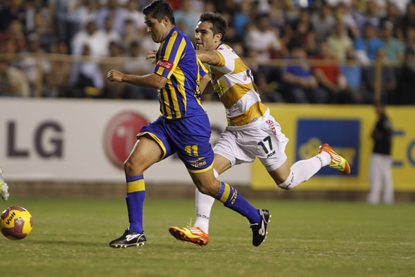 El partido se mantuvo muy peleado.