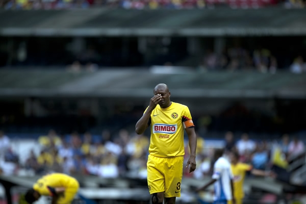 El primer gol del partido, Puebla descuenta.