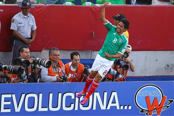 El Tri se fue muy rápido arriba en el marcador.