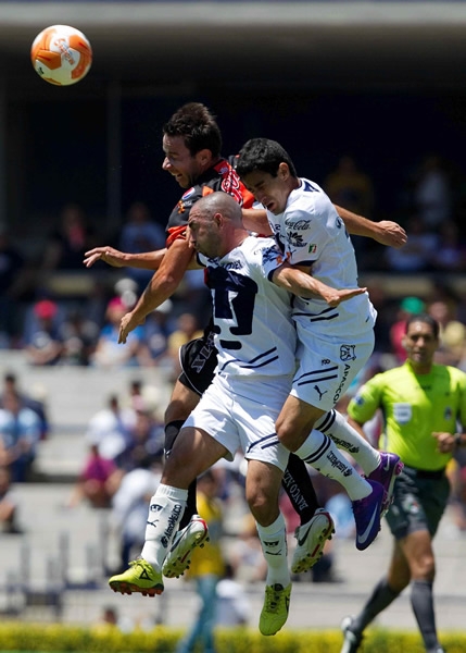 En Pumas se nota mucho la ausencia del capitán Verón.
