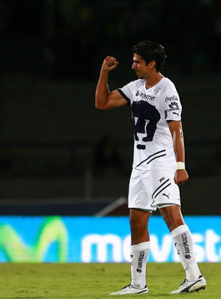 En tiempo de compesación, Herrera dio el triunfo a Pumas.