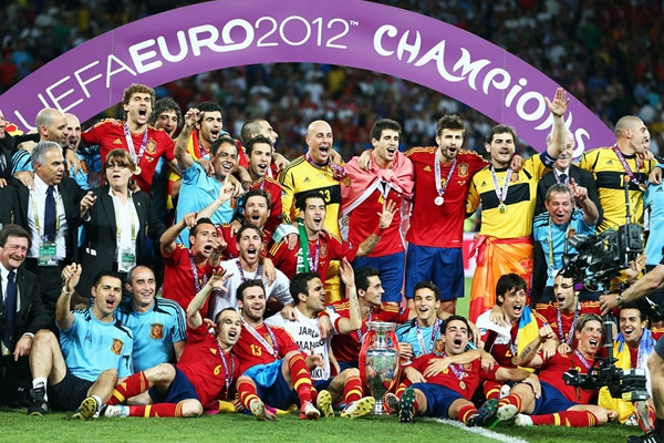 España, consiguió el tridente Euro-Mundial-Euro.