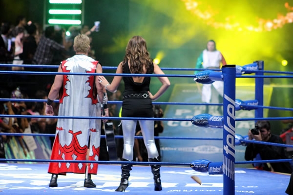 Espectacular evento en el Palacio de los Deportes.