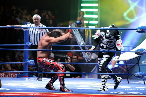 Espectacular evento en el Palacio de los Deportes.