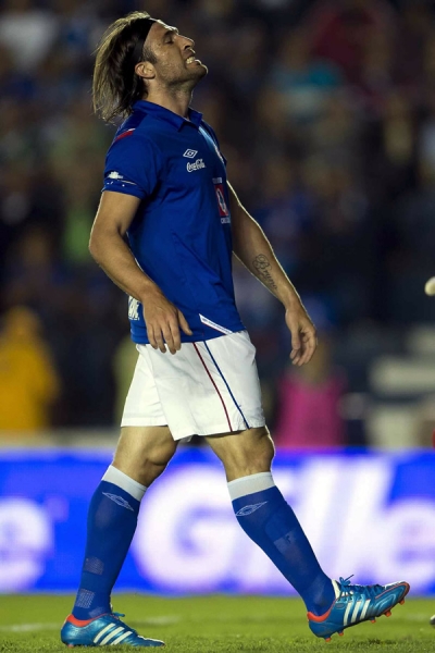 Esta vez el artillero cementero no pudo marcar gol.